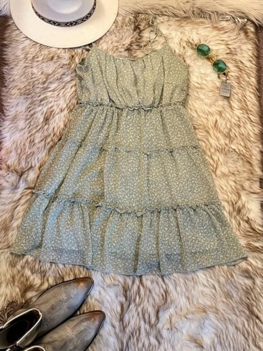 Sage green floral print tiered sundress NWT